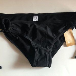 NWT Arizona Woman’s Sz M Black String Bikini Swimsuit Briefs Sexy Bottom *EMP